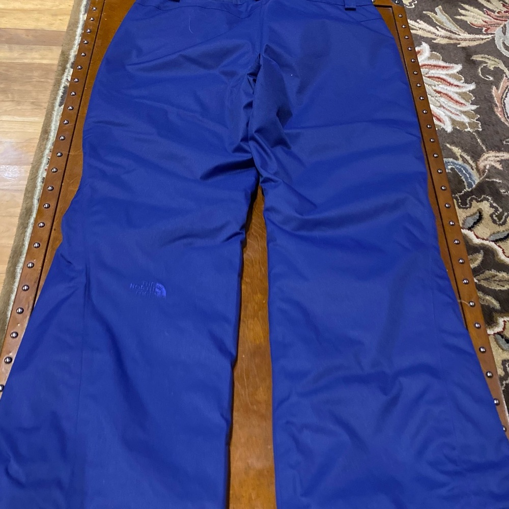 Ladies Northface Ski Pant